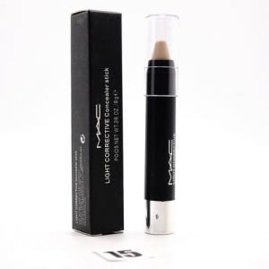 MAC LIGHT CORRECTIVE - №15, консилер для лица 8 г